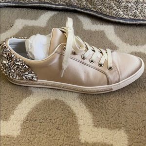 Badgley Mischka Sneakers